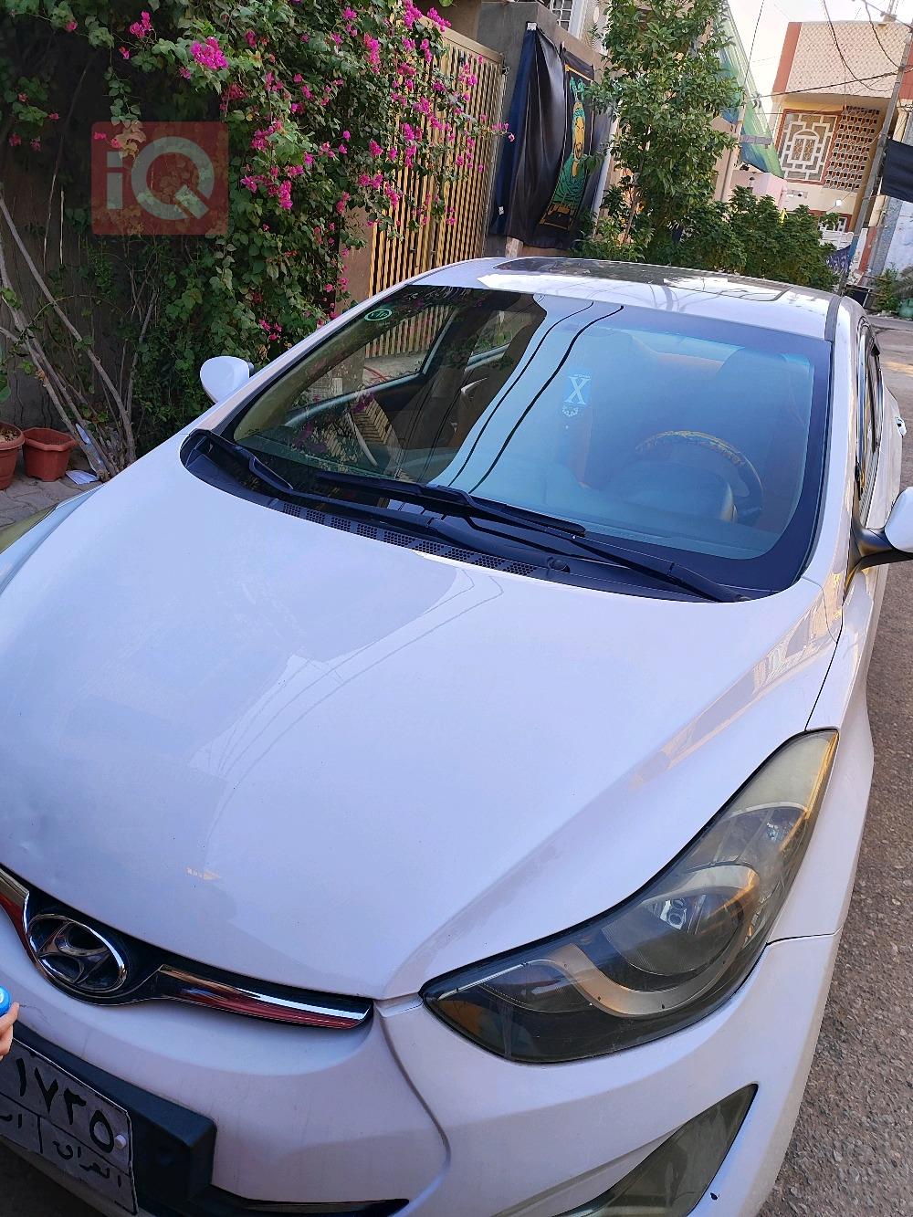 Hyundai Elantra